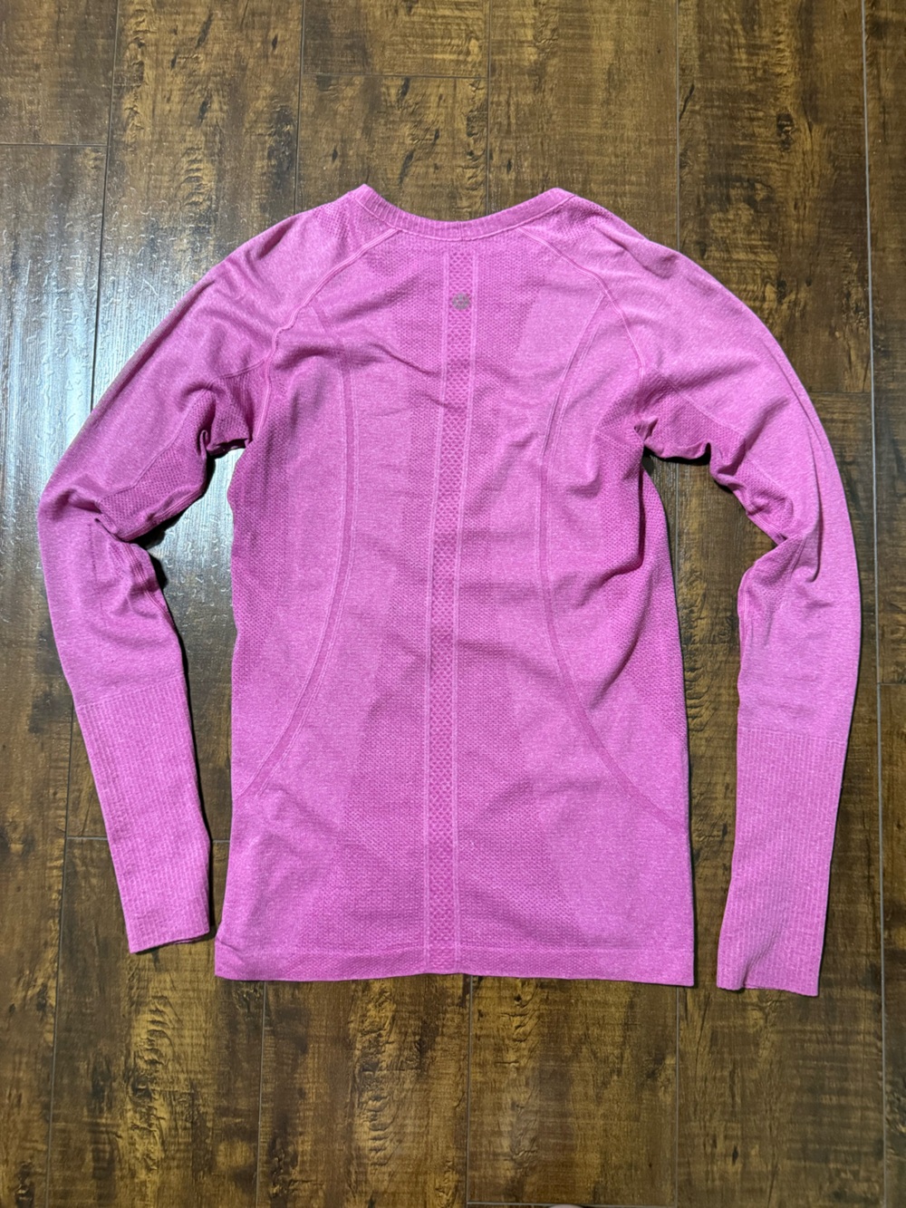Lululemon Pink Long Sleeve Swiftly - Picture 2 of 7